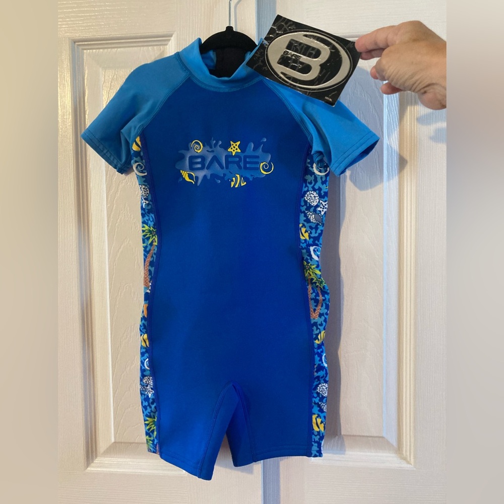 Boys Bare Sprint Sea Blue Shorty Wetsuit NWT Size Youth 4